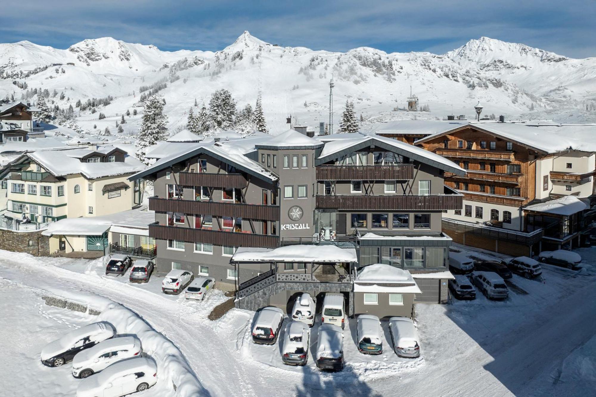 Hotel Kristall Obertauern Kültér fotó