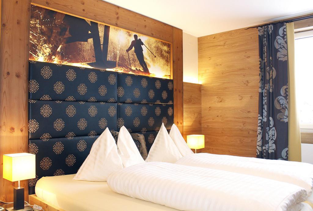 Hotel Kristall Obertauern Kültér fotó